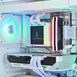 ALTERNATE Gamer Pro R7-9070XT White, PC gaming Blanc, Ryzen 7 9850X3D | RX 9070 XT | 32 Go | 2 To SSD