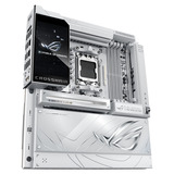 ASUS ROG CROSSHAIR X870E GLACIAL carte mère socket AM5 Blanc, RAID, 2x 10Gb-LAN, Wi-Fi 7, BT, Sound, E-ATX