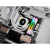Corsair Vengeance RGB 32 Go DDR5-6400 (2x 16 Go) mémoire vive Blanc, CMH32GX5M2B6400C36W, XMP 3.0