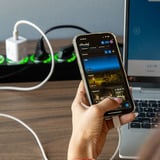 Shelly Power Strip Gen4 multiprise à 4 prises Noir, 4x prises, Wi-Fi, Bluetooth, Zigbee