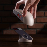8BitDo 8BitDo Retro R8 Mouse N Edition, Souris gaming Gris/Rouge