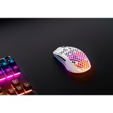 SteelSeries Aerox 3 Wireless Snow 2022, Souris gaming Blanc, 18.000 dpi, LED RGB