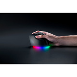 Razer Pro Click V2 Vertical, Souris gaming Noir, Jusqu'à 30 000 Dpi, USB-C / Bluetooth / 2,4 GHz