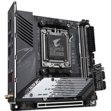 GIGABYTE B650I AORUS ULTRA, Socket AM5 carte mère Noir/Argent, RAID, 2.5 Gb-LAN, Wi-Fi 6E, BT 5.2, Sound, Mini-ITX