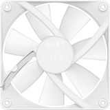 NZXT F120 RGB Core Single, Ventilateur de boîtier Blanc, 1 pièce, connecteur de ventilateur PWM à 4 broches