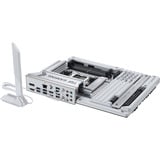 ASUS TUF GAMING B850-BTF WIFI W carte mère socket AM5 Socket AM5, 2.5Gb-LAN, Wi-Fi 7, BT, Audio, ATX