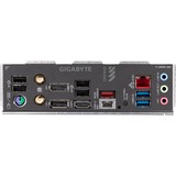 GIGABYTE B650M GAMING X AX carte mère socket AM5 Gris/Noir, RAID, 2.5 Gb-LAN, Wi-Fi 6E, BT 5.2, Sound, µATX